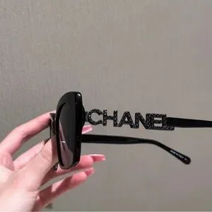 CHANEL | Accessories | Chanel Oversized Navy Sunglasses With  display picture 2